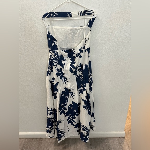 NWOT Mila Mae Blue Floral Halter Dress size L - Picture 4 of 5